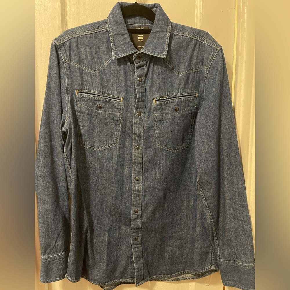 G-Star Raw slim fit denim shirt size Large.